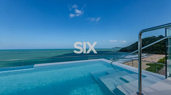 Bravo Residence - By Arthur Casas