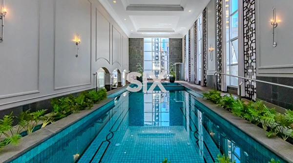 Acqualina Residence