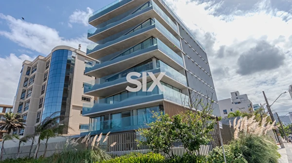 Bravo Residence - By Arthur Casas