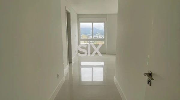 Apartamento Frente Mar no Edifício Gran Palazzo com 3 suítes e 2 vagas à venda na Barra Sul em Balneário Camboriú/SC