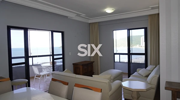 Apartamento frente mar no Edifício Cibyla com 3 suítes e 2 vagas à venda na Barra Sul de Balneário Camboriú/SC