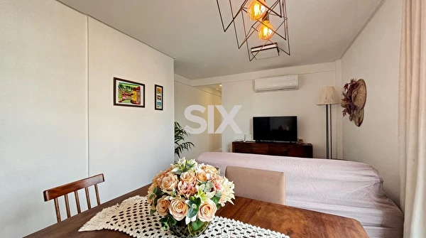Apartamento no Edifício Silva Jardim Residencial com 2 quartos e 1 vaga à venda no Bairro das Nações em Balneário Camboriú/SC