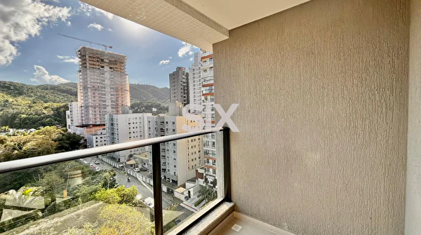 Apartamento no Edifício Costa Rica Residence com 2 quartos e 1 vaga para locação na Praia Brava em Itajaí/SC