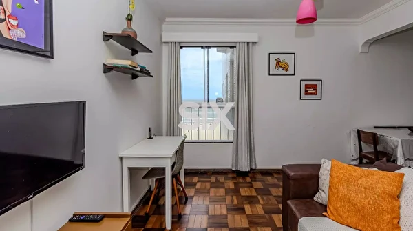 Apartamento Frente Mar no Edifício Londrina com 02 quartos e 1 vaga à venda no Centro em Balneário Camboriú/SC