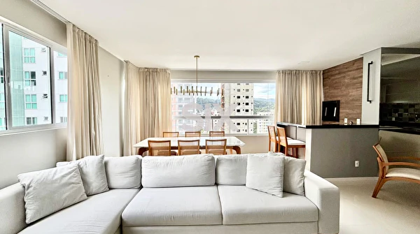 Apartamento no Edifício Farol Ponta do Mel com 3 quartos e 2 vagas para locação ou venda na Barra Norte de Balneário Camboriú/SC