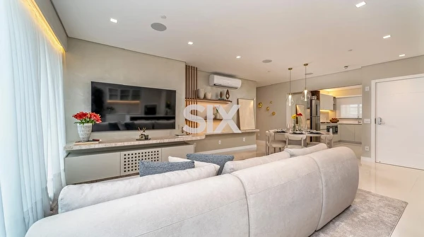 Apartamento no Edifício Vitra com 4 suítes e 3 vagas à venda no Centro de Balneário Camboriú/SC