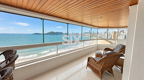 Apartamento Frente Mar no Edifício Torre Atlântica com 3 quartos e 2 vagas para locação na Barra Norte de Balneário Camboriú/SC