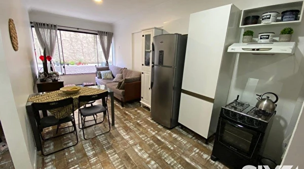 Apartamento no San Isidro com 1 dormitórios e 1 vaga para locação na Barra Norte de Balneário Camboriú/SC