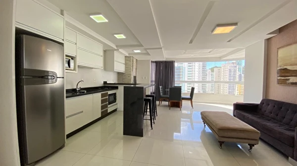 Apartamento no Costa do Arvoredo com 3 quarto e 2 vagas para locação na Barra Norte de Balneário Camboriú/SC