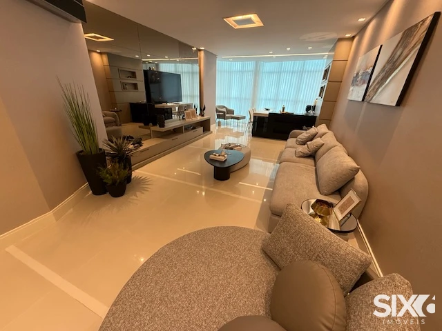 Apartamento mobiliado no Edifício Cartagena com 03 suítes à venda no Centro em Balneário Camboriú/SC