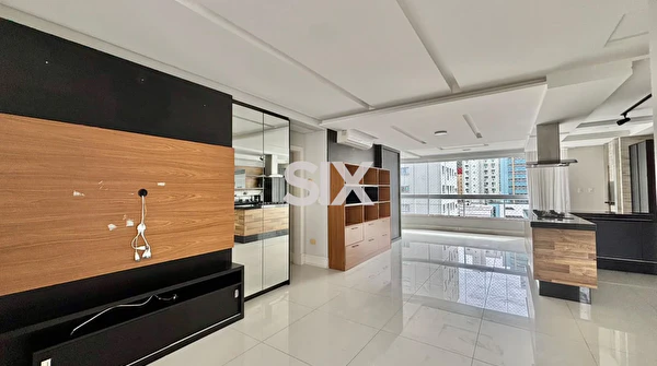 Apartamento no Edifício Costa Arvoredo com 3 quartos e 2 vagas para locação na Barra Norte de Balneário Camboriú/SC