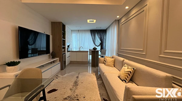 Apartamento no Edifício Império das Ondas com 4 suítes e 3 vagas à venda na Barra Norte de Balneário Camboriú/SC