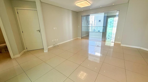 Apartamento para locação no Residencial Golden Aliance Bairro Pioneiros, com 3 suítes no bairro Pioneiros em Balneário Camboriú