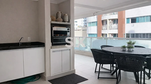 Apartamento no Edifício Camellia Sinensis com 3 suítes e 2 vagas para locação na Barra Sul de Balneário Camboriú/SC