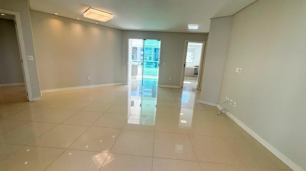 Apartamento para locação no Residencial Golden Aliance Bairro Pioneiros, com 3 suítes no bairro Pioneiros em Balneário Camboriú