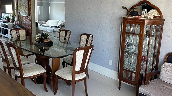 Apartamento para locação, com 3 suítes e 2 vagas no Edifício Essence na Barra norte de Balneário Camboriú/SC