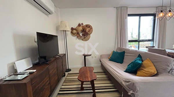 Apartamento no Edifício Silva Jardim Residencial com 2 quartos e 1 vaga à venda no Bairro das Nações em Balneário Camboriú/SC