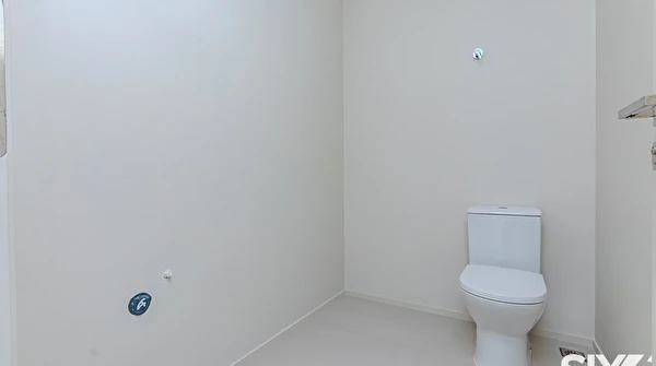 Cobertura à venda no Tirreno Residenziale, com 4 suítes na Praia Brava em Itajaí.