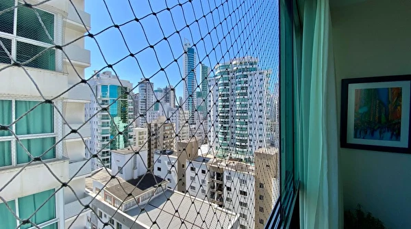 Apartamento no Edifício Residencial Guarapari com 2 quartos e 1 vaga à venda no Centro de Balneário Camboriú/SC