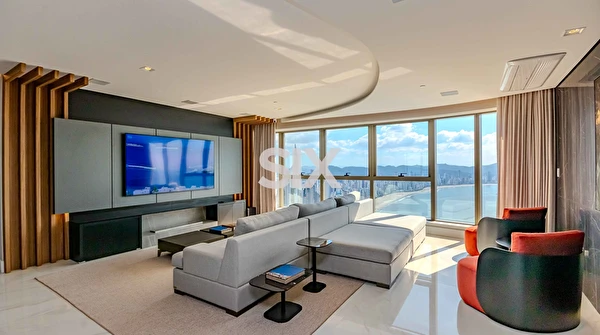 Yachthouse