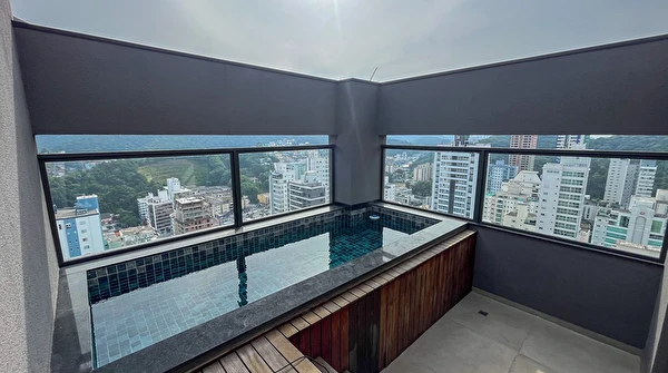 Cobertura no Empire Residence com 04 suítes à venda no Pioneiros em Balneário Camboriú/SC