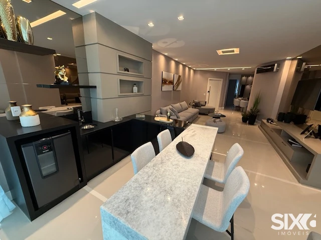 Apartamento mobiliado no Edifício Cartagena com 03 suítes à venda no Centro em Balneário Camboriú/SC
