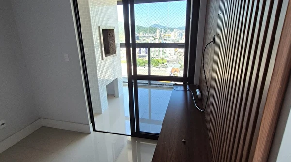 Apartamento no Manhattan Life Connection com 2 dormitórios à venda no Centro em Itajaí/SC