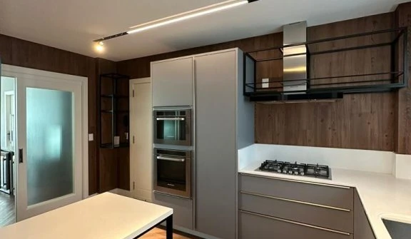 Four Seasons Residence