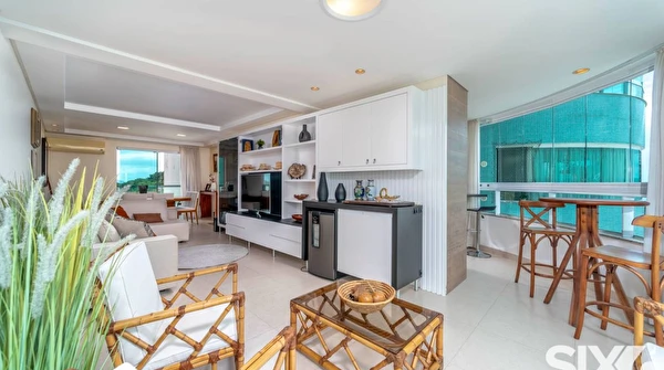 Apartamento no Edificio Torre De Lyon com 3 suítes 3 vagas à venda na Barra Norte de Balneário Camboriú/SC