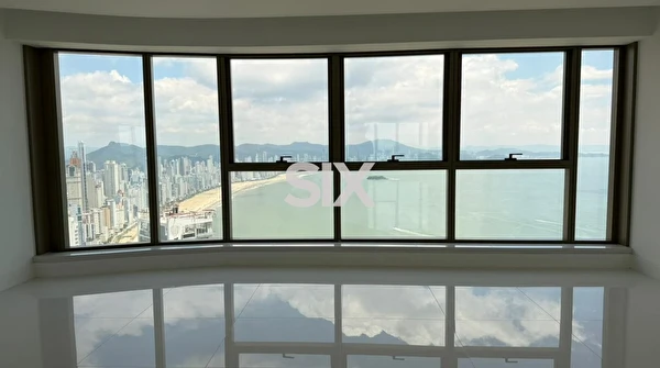 Apartamento no Edifício Yachthouse com 04 suítes e 03 vagas à venda na Barra sul em Balneário Camboriú/SC