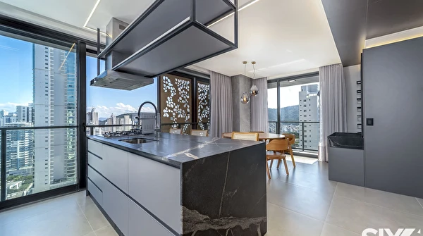 Apartamento 3 suítes a venda no Edificio Empire na Barra Norte de Balneário Camboriú/SC
