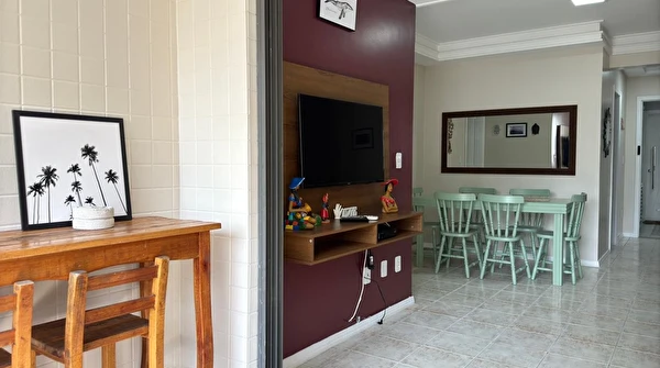 Apartamento no Residencial Real Park para locação frente mar, no Centro de Balneário Camboriú.