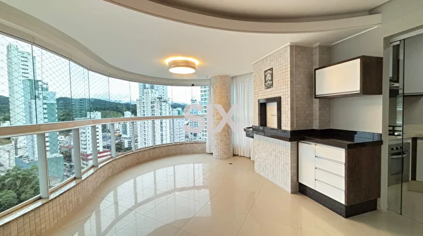Apartamento no Edifício Aquarela Brasil com 3 quartos e 2 vagas para locação na Barra Norte de Balneário Camboriú/SC