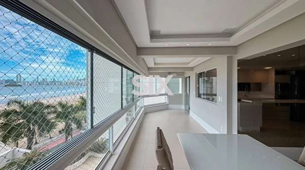Apartamento Frente Mar no Edifício Torre Atlântica com 04 suítes e 02 vagas à venda na Barra Norte de Balneário Camboriú/SC