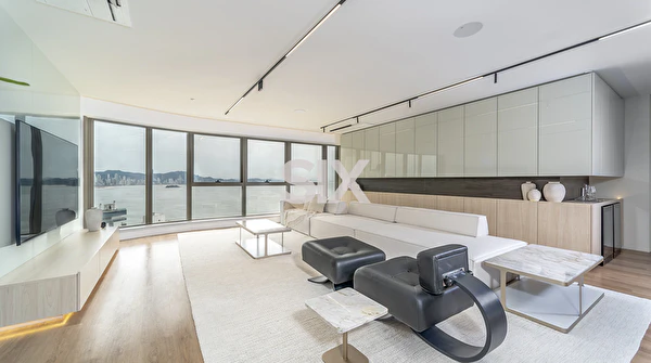 Yachthouse