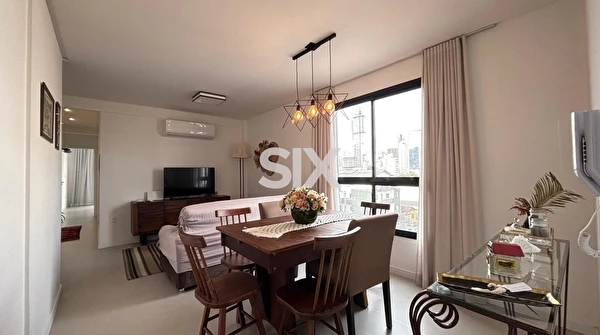 Apartamento no Edifício Silva Jardim Residencial com 2 quartos e 1 vaga à venda no Bairro das Nações em Balneário Camboriú/SC