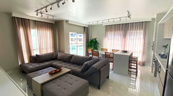 Condomínio Edifício Maxim