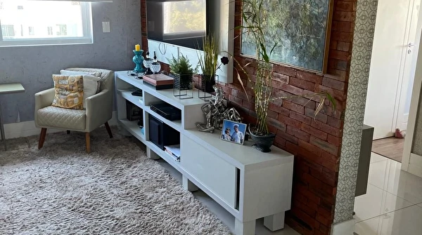 Apartamento para locação, com 3 suítes e 2 vagas no Edifício Essence na Barra norte de Balneário Camboriú/SC