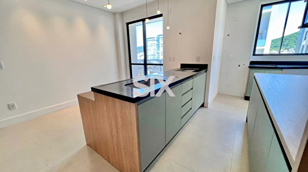 Apartamento no Edifício Brava Vita com 3 quartos e 2 vagas para locação na Praia Brava em Itajaí/SC
