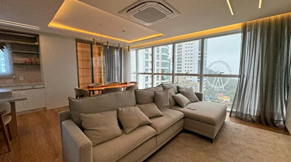 Apartamento no Skyline Tower com 3 suítes, à venda no Pioneiros em Balneário Camboriú