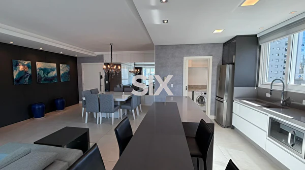 Apartamento no Edifício Camboas Residence com 3 suítes e 2 vagas para locação no Centro de Balneário Camboriú/SC