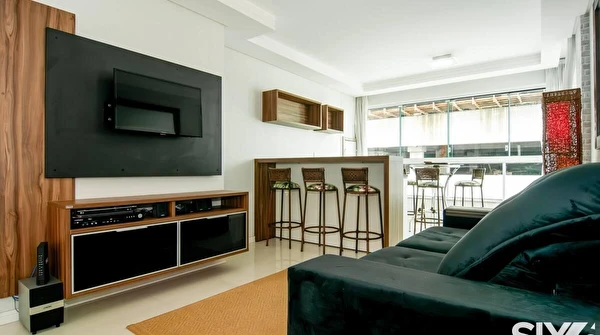 Apartamento para locação no Edifício Empire Tower Beach, com 2 suítes, no bairro Pioneiros em Balneário Camboriú.