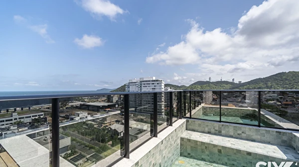 Cobertura no Edifício Brava Select para locação anual com 4 suítes na Praia Brava em Itajaí/SC.