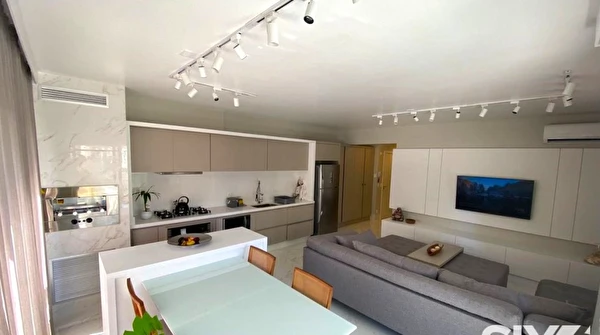 Condomínio Edifício Maxim