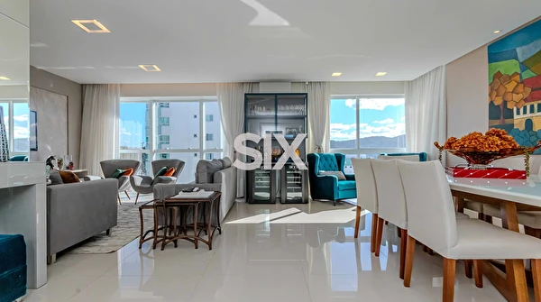 Acqualina Residence