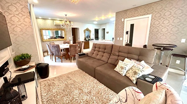 Solar Gonçalves Residence