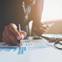 Por que investir em imóveis?